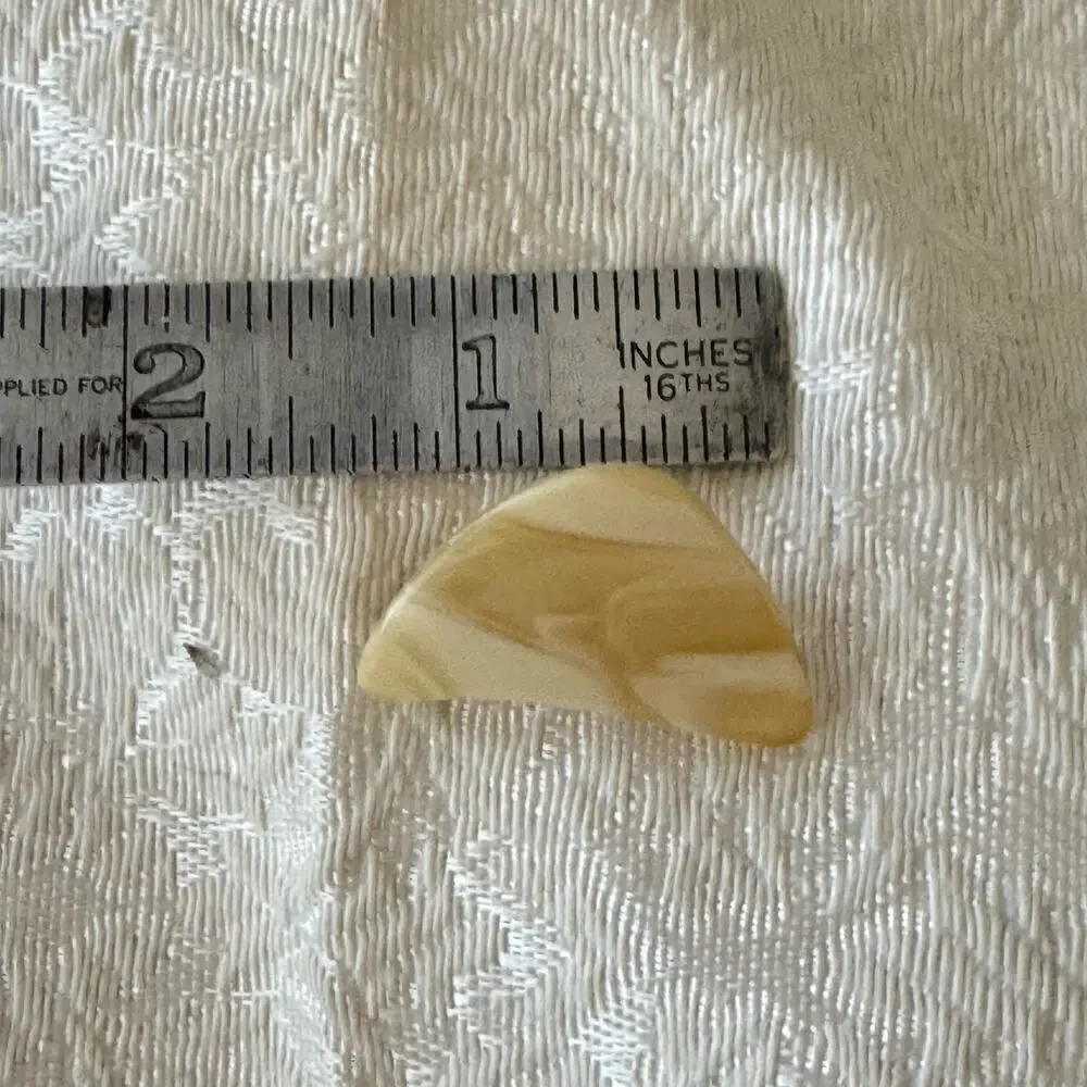 Vintage Natural Mother of Pearl Shell Necklace Chip 32” Long Ivory with Earrings